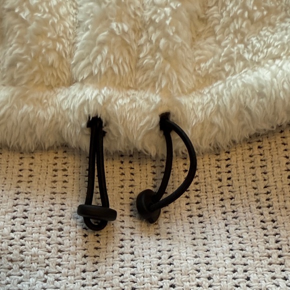 Calvin Klein Cream Fleece Half-Zip Pullover - Picture 6 of 6